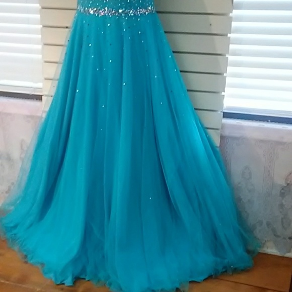 Light blue rhinestone formal prom dress - Picture 3 of 6